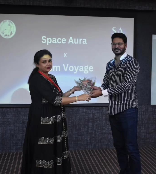 Space Aura Seminar